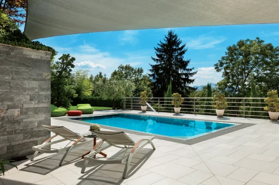 Why Choose a Plunge Pool?